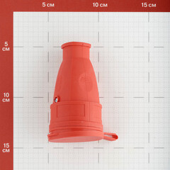 Розетка штепсельная Svet одинарная с заземлением IP44 красная - фото 3