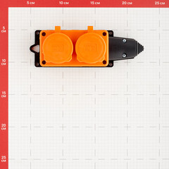 Розетка штепсельная UNIVersal двойная с заземлением IP44 настенная оранжевая - фото 2