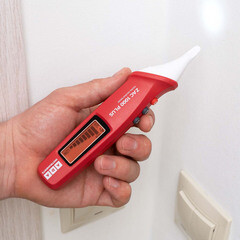 Детектор напряжения бесконтактный ADA ZAC 1000 Plus (А00689) - фото 3