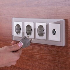 Розетка телевизионная Werkel встраиваемая серебряная (a051496) - фото 2