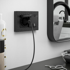 Розетка Werkel встраиваемая черная матовая со шторками с крышкой (a057286) - фото 6