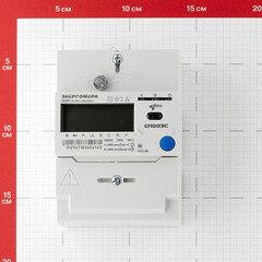 Счетчик электроэнергии Энергомера CE207 однофазный двухтарифный электронный 5(80) А на DIN-рейку/монтажную плату - фото 5