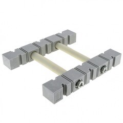 Изолятор EKF PROxima Мост IP30 1000 А с болтом и шайбой пластиковый серый (plc-br-3p-1610) - фото 1