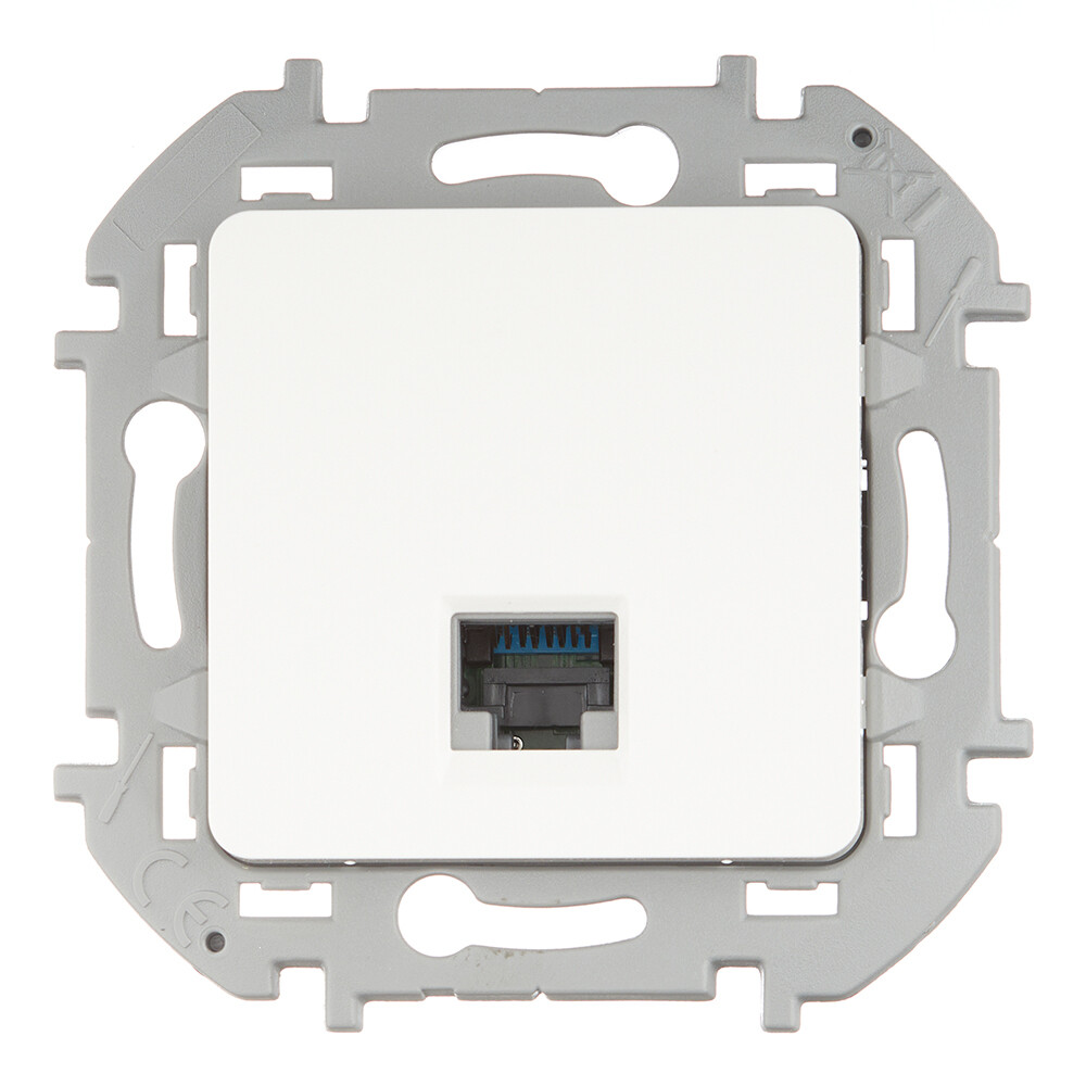 Изображение товара Розетка компьютерная Legrand Inspiria RJ45 встраиваемая белая 673825