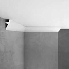 Плинтус потолочный из экополимера ударопрочный 74х37х2000 мм Stenopol C7502 - фото 1