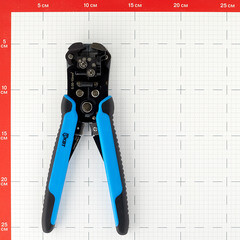 Стриппер сечение 0,05-10 кв.мм КВТ автоматический WS-12 для снятия изоляции (69476) - фото 3