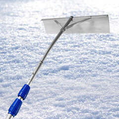 Скребок Truper алюминиевый с алюминиевой ручкой 4800х560 мм для удаления снега с крыш (33901) - фото 2