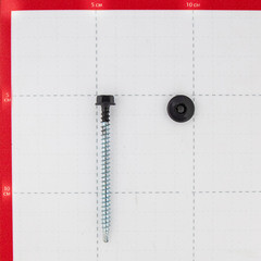 Саморезы кровельные с буром 70х4,8 мм металл-дерево графитовый серый RAL 7024 Daxmer (100 шт.) - фото 4