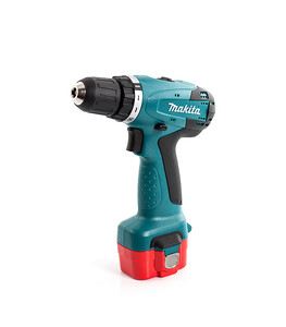 Аккумуляторная дрель-шуруповерт Makita 6261DWPE
