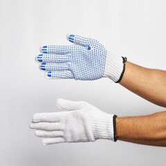 Перчатки х/б 7 нитей с ПВХ покрытием Delta Plus TP169 белые 9 (L) - фото 3