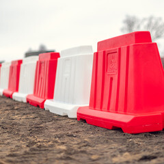 Дорожный блок вставной Экопром 2000 мм 25 л красный - фото 8