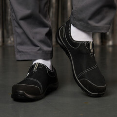 Полуботинки рабочие хлопок/полиэстер с защитным подноском и стелькой размер 45 черные Delta Plus Miami (MIAMISPNO45) - фото 2