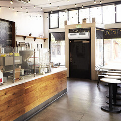 Завеса тепловая Ballu 3000 Вт с терморегулятором (BHC-CE-3T) - фото 2