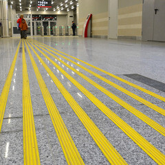 Направляющая тактильная лента 29х4,2 мм ПВХ 25 м желтая (2 шт.) - фото 4