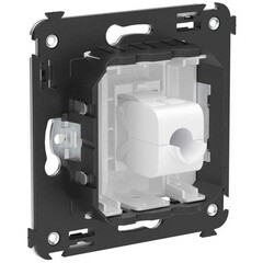 Розетка компьютерная DKC Avanti встраиваемая белая RJ45 (9549964) - фото 4