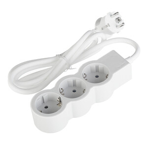Удлинитель Legrand 3 розетки 1,5 м H05VV-F 3х1,5 кв.мм 16 А 3,68 кВт ...
