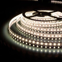 Лента светодиодная SMD 2835 3300К 12 В 9,6 Вт/м 5 м IP65 Elektrostandard (a052849) - фото 3