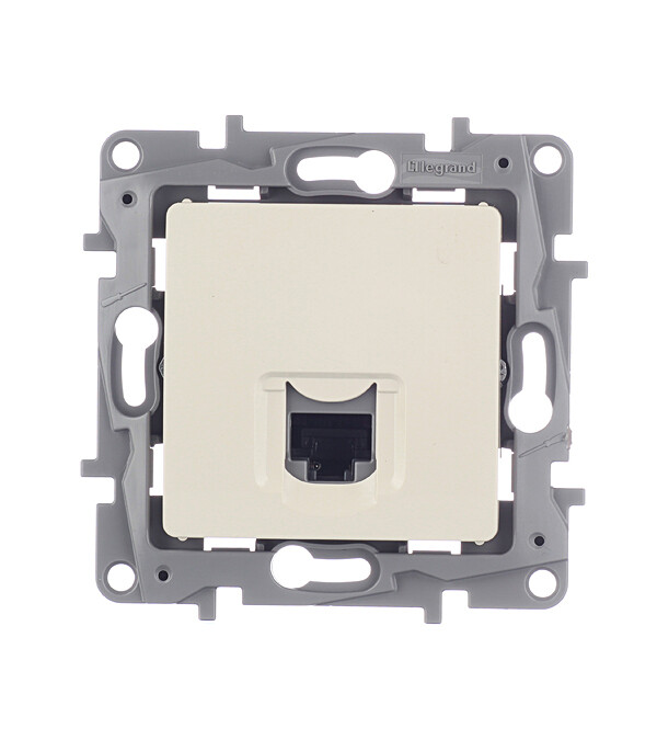 Изображение товара Розетка компьютерная Legrand Etika встраиваемая слоновая кость RJ45 (672341)