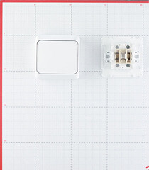 Выключатель Systeme Electric Этюд одноклавишный накладной белый (BA10-001b) - фото 4