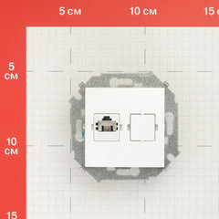Розетка телефонная Simon 15 встраиваемая белая RJ11 (1591480-030) - фото 2