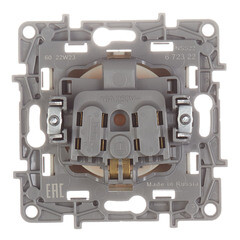 Розетка Legrand Etika встраиваемая слоновая кость со шторками (672322) - фото 3