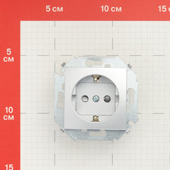 Розетка Simon 15 встраиваемая алюминий со шторками (1591443-033) - фото 2