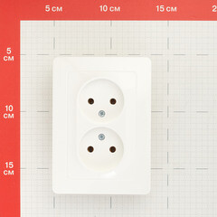 Розетка Systeme Electric Blanca встраиваемая молочная (BLNRS000022) - фото 3