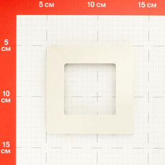 Рамка Legrand Etika одноместная слоновая кость (672511) - фото 2
