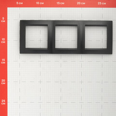 Рамка Simon 15 трехместная графит (1500630-038) - фото 3