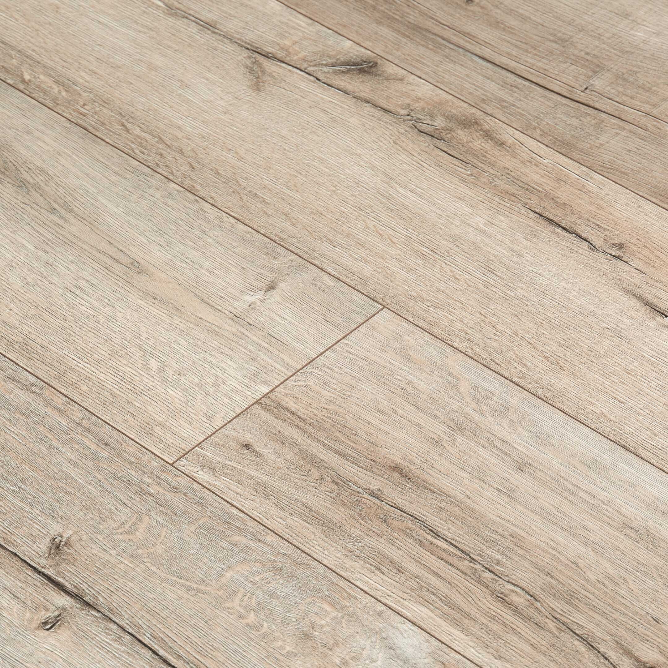 Изображение товара Ламинат 33 класс Locfloor дуб нарва 1,311 кв.м 12 мм с фаской