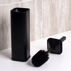 Ершик для унитаза WasserKraft напольный металл/пластик черный (K-1117B) - фото 2