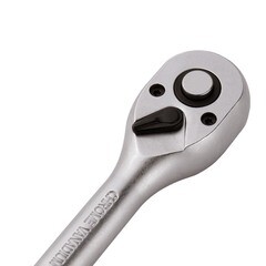 Ключ-трещотка AV Steel 3/8х200 мм 72 зубца с двухкомпонентной рукояткой - фото 3