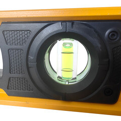 Уровень магнитный Bolt eXtreme 60 см 3 глазка коробчатый - фото 3