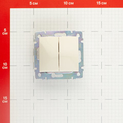 Выключатель Legrand Valena двухклавишный встраиваемый слоновая кость (695605) - фото 2
