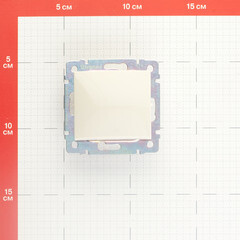 Выключатель Legrand Valena одноклавишный встраиваемый слоновая кость (695600) - фото 4