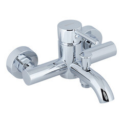 Смеситель для ванны Damixa Scandinavian Pure хром однорычажный с коротким изливом без лейки (361000000)