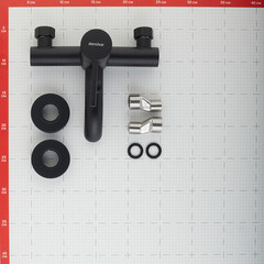 Смеситель для ванны Damixa Scandinavian Pure черный однорычажный с коротким изливом без лейки (361000300) - фото 4