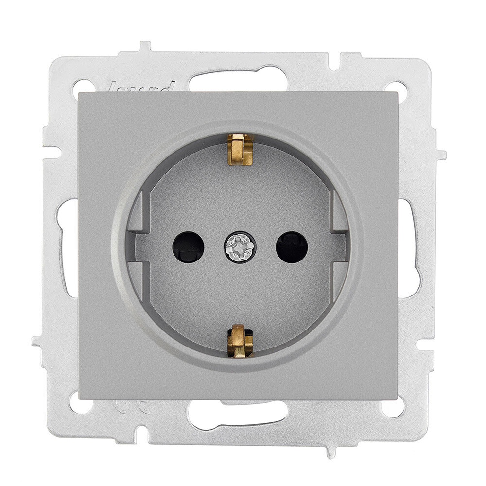 Изображение товара Встраиваемая розетка Lezard Vesna со шторками платина 742-3588-124B