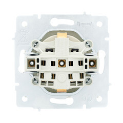 Розетка Lezard Vesna встраиваемая крем с крышкой (742-0388-123B) - фото 4