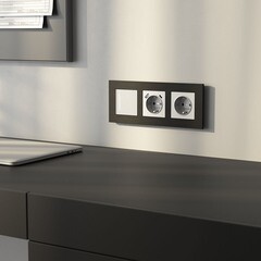 Рамка Werkel AluMax трехместная алюминий черный (a066331) - фото 2