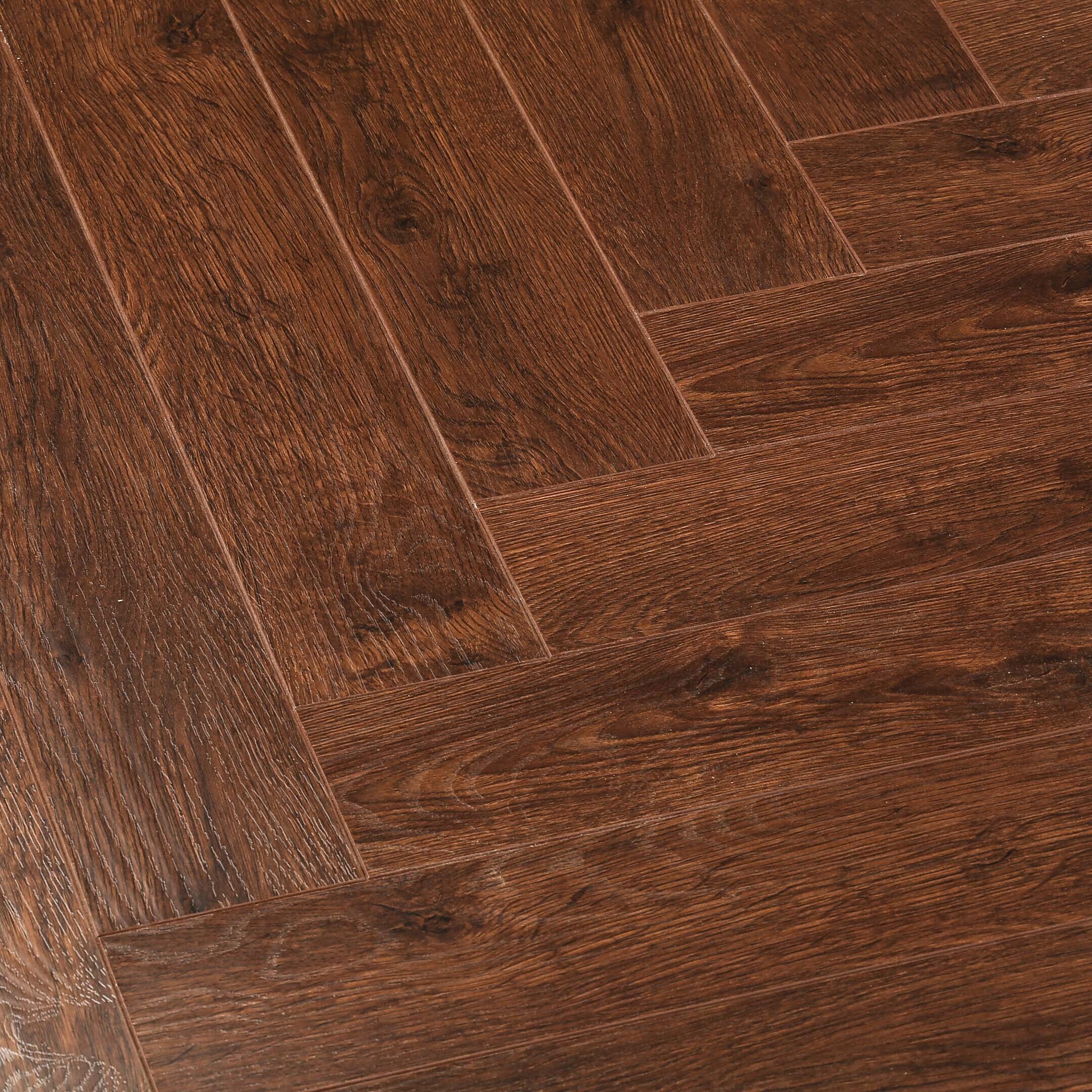 Изображение товара Ламинат Woodstyle Arrow дуб торрид 34 класс 12 мм фаска влагостойкий ельочкой