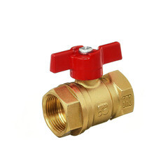 Кран шаровой латунный БАЗ Standart 1/2 ВР(г) х 1/2 ВР(г) проходной бабочка прямой (БАЗ.А30.1.15.40) - фото 1