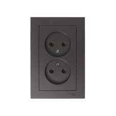 Розетка Systeme Electric AtlasDesign встраиваемая мокко (ATN000620)
