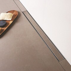 Лоток душевой Berges Wasserhaus Keramik с гидрозатвором 600х61 d50 мм решетка из нержавеющей стали (090117) - фото 2