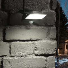 Прожектор светодиодный Ritter Profi 6500К 20 Вт IP65 с датчиком движения черный - фото 3