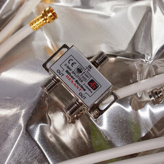 ТВ делитель Rexant 2 F-выхода +3 F-разъема (05-6101) - фото 2