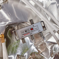 ТВ делитель Rexant 3 F-выхода +4 F-разъема (05-6102) - фото 2