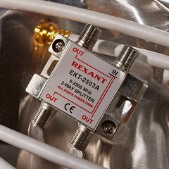 ТВ делитель Rexant Спутник 3 F-выхода (05-6202) - фото 3