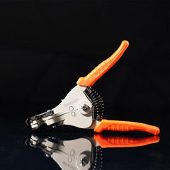 Инструмент электротехнический сечение 0,6-3,2 кв.мм Rexant для зачистки кабеля - фото 3