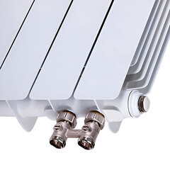 Радиатор биметаллический Rifar Base Ventil 500 мм 8 секций 3/4 нижнее правое подключение белый - фото 2